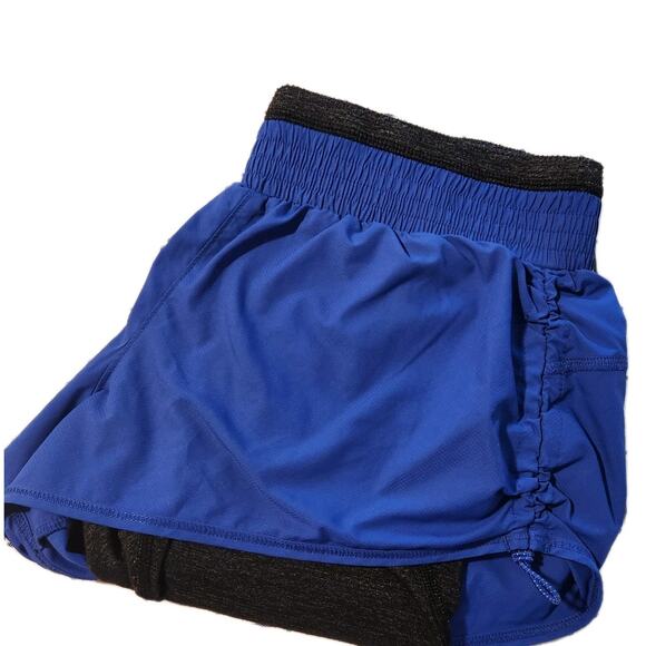 Athleta Go Getter 2 In 1 Knicker Capri Running Shorts Blue Gray Activewear Sz XS - Picture 4 of 4